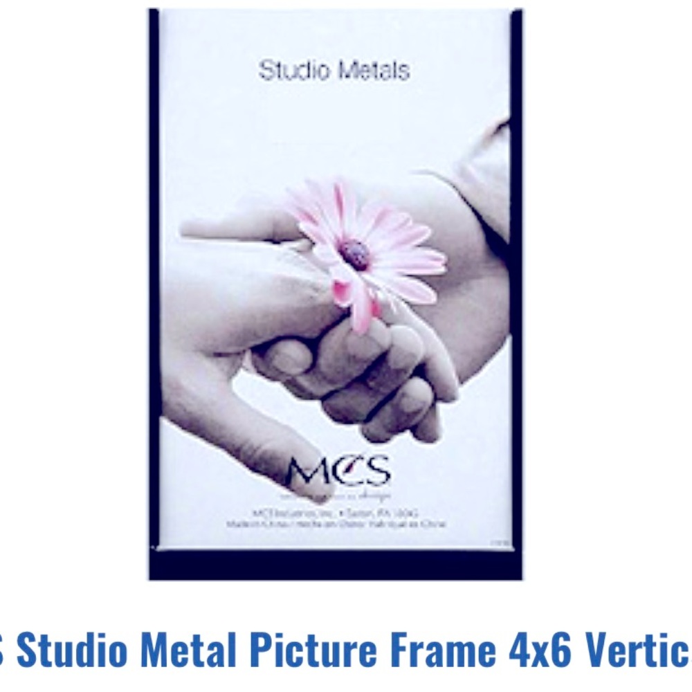 8 New 4x6 vertical metal photo frames. $15 for lot of 8